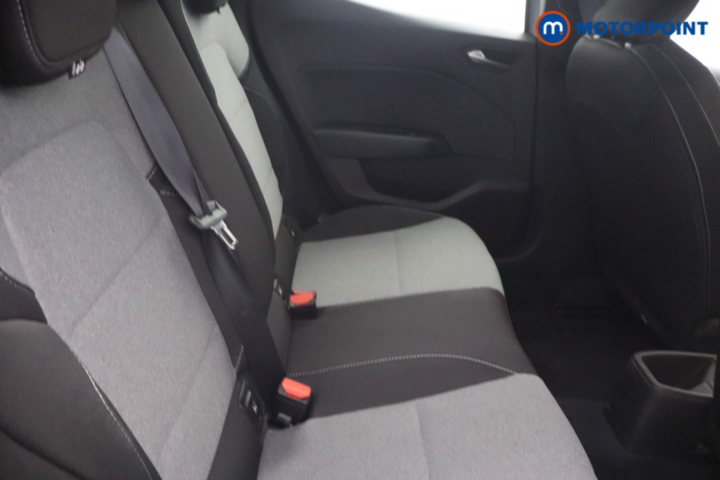 Renault Clio Evolution Manual Petrol Hatchback - Stock Number (1655938) - 6th supplementary image