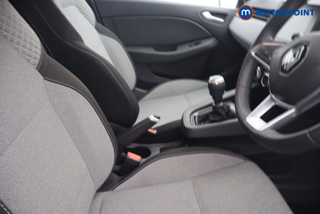 Renault Clio Evolution Manual Petrol Hatchback - Stock Number (1655938) - 10th supplementary image