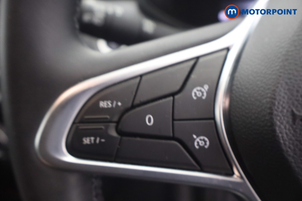 Renault Clio Evolution Manual Petrol Hatchback - Stock Number (1655938) - 13th supplementary image