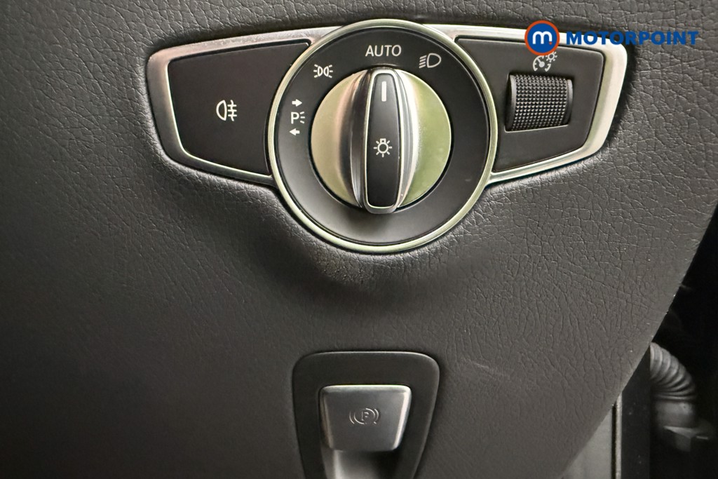 Mercedes-Benz EQC Amg Line Edition Automatic Electric SUV - Stock Number (1656454) - 18th supplementary image