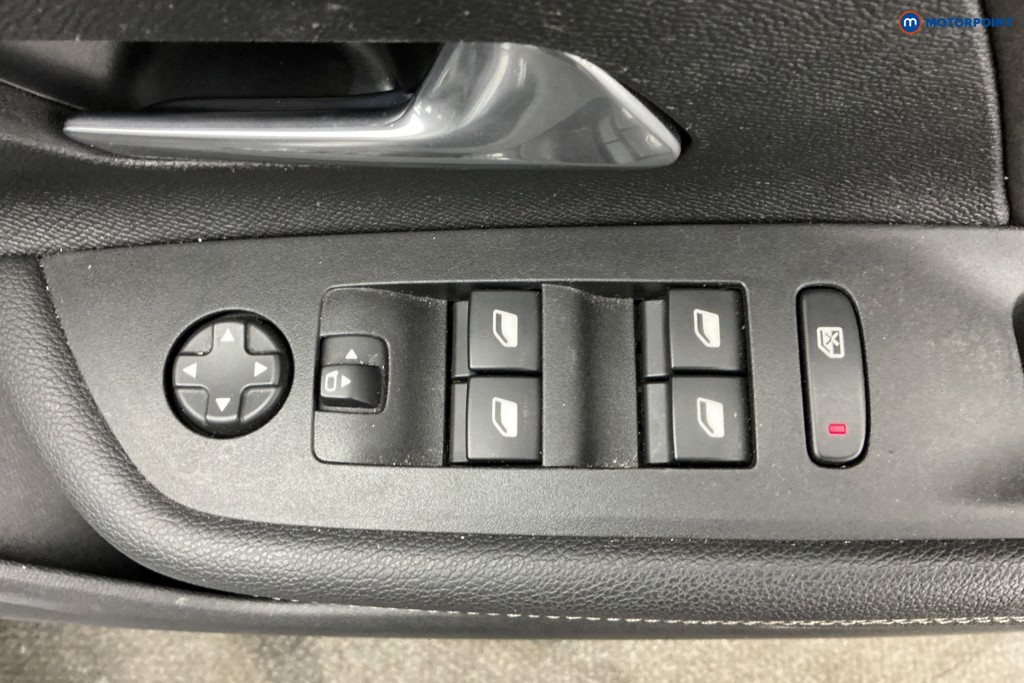 Vauxhall Mokka Ultimate Automatic Petrol SUV - Stock Number (1656727) - 16th supplementary image