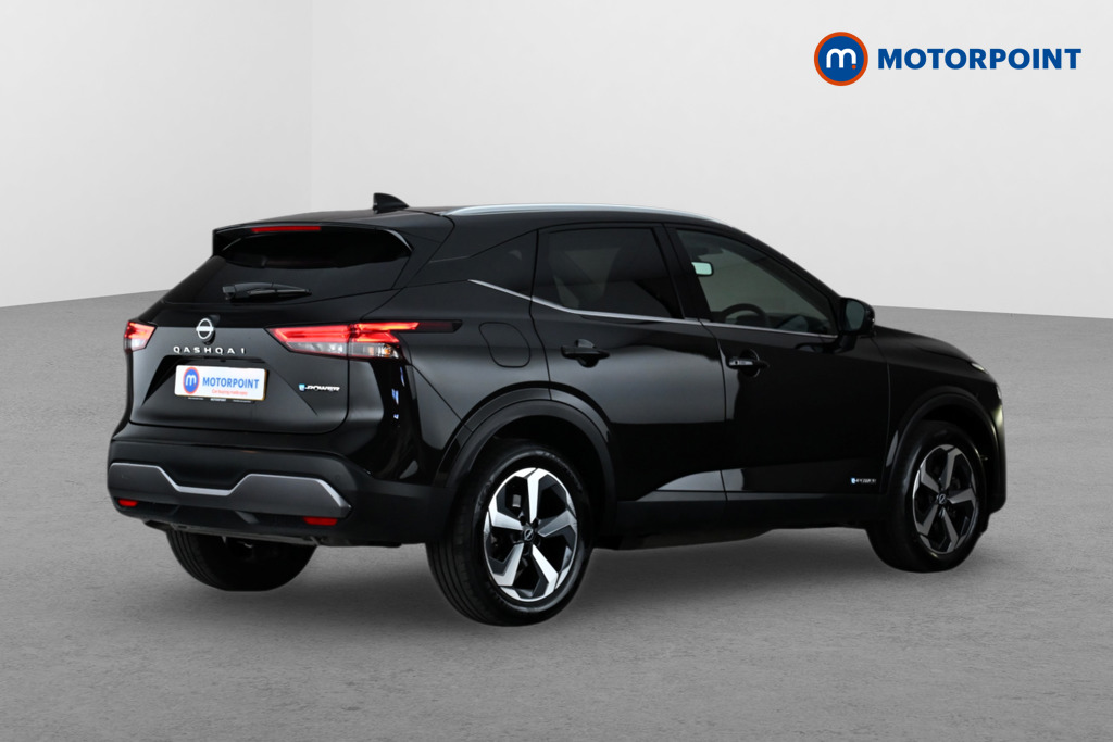 Nissan Qashqai N-Connecta Automatic Petrol-Electric Hybrid SUV - Stock Number (1656788) - Drivers side rear corner