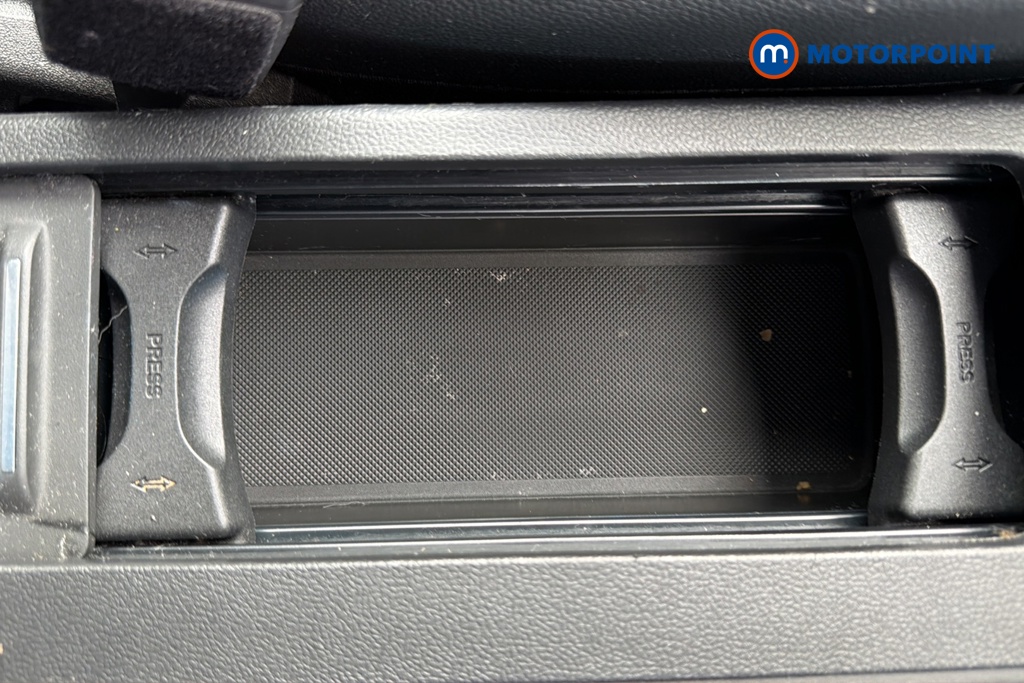 Ford Focus St-Line X Edition Manual Petrol Hatchback - Stock Number (1657164) - 16th supplementary image