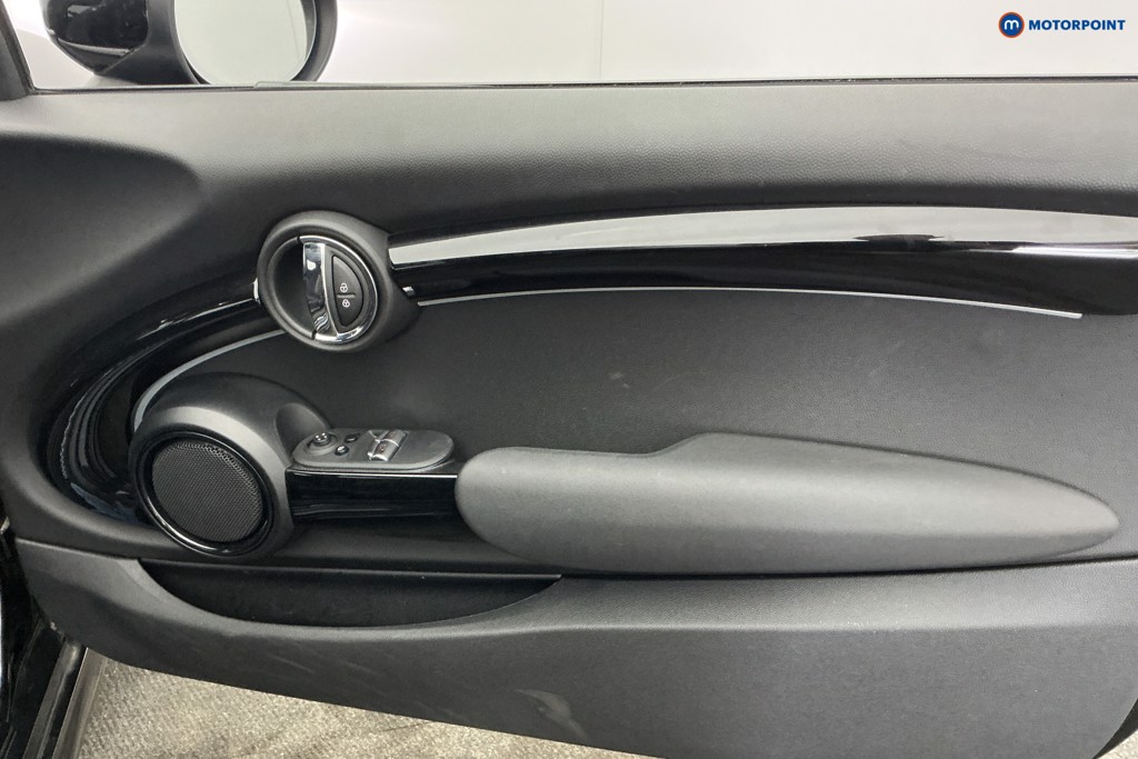 Mini Hatchback Cooper Sport Automatic Petrol Hatchback - Stock Number (1657249) - 14th supplementary image