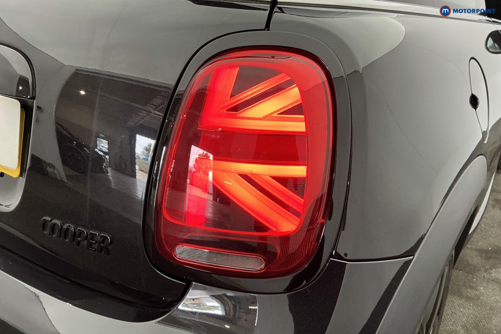 Mini Hatchback Cooper Sport Automatic Petrol Hatchback - Stock Number (1657249) - 20th supplementary image