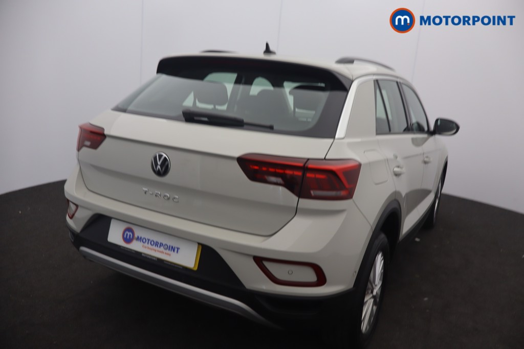 Volkswagen T-Roc Life Manual Petrol SUV - Stock Number (1657534) - 2nd supplementary image