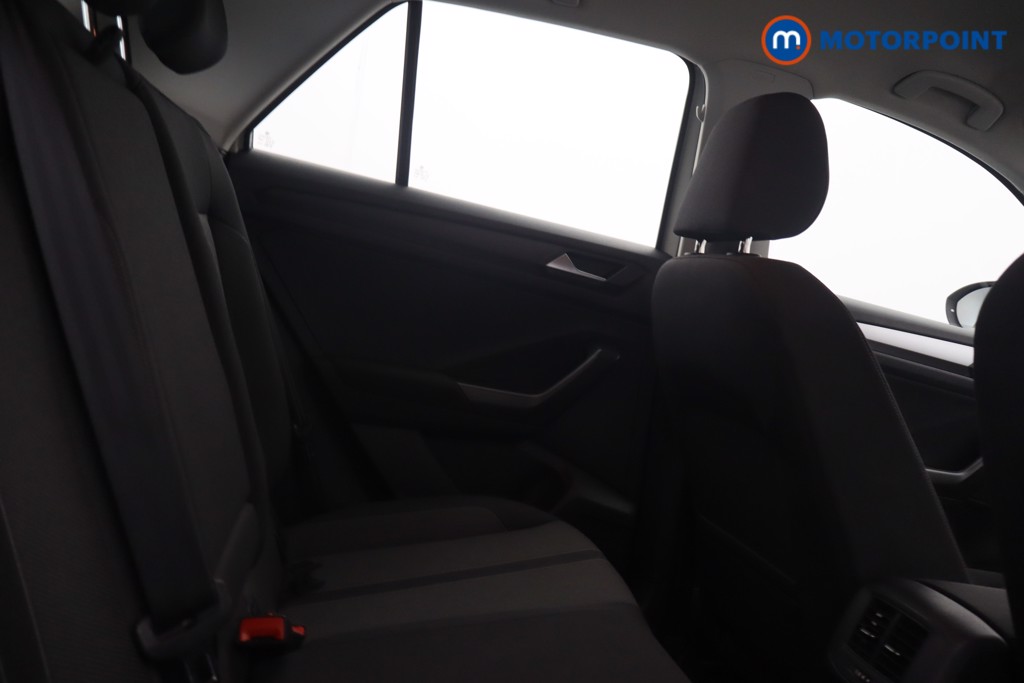 Volkswagen T-Roc Life Manual Petrol SUV - Stock Number (1657534) - 7th supplementary image