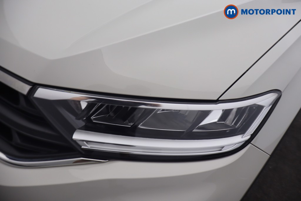 Volkswagen T-Roc Life Manual Petrol SUV - Stock Number (1657534) - 23rd supplementary image