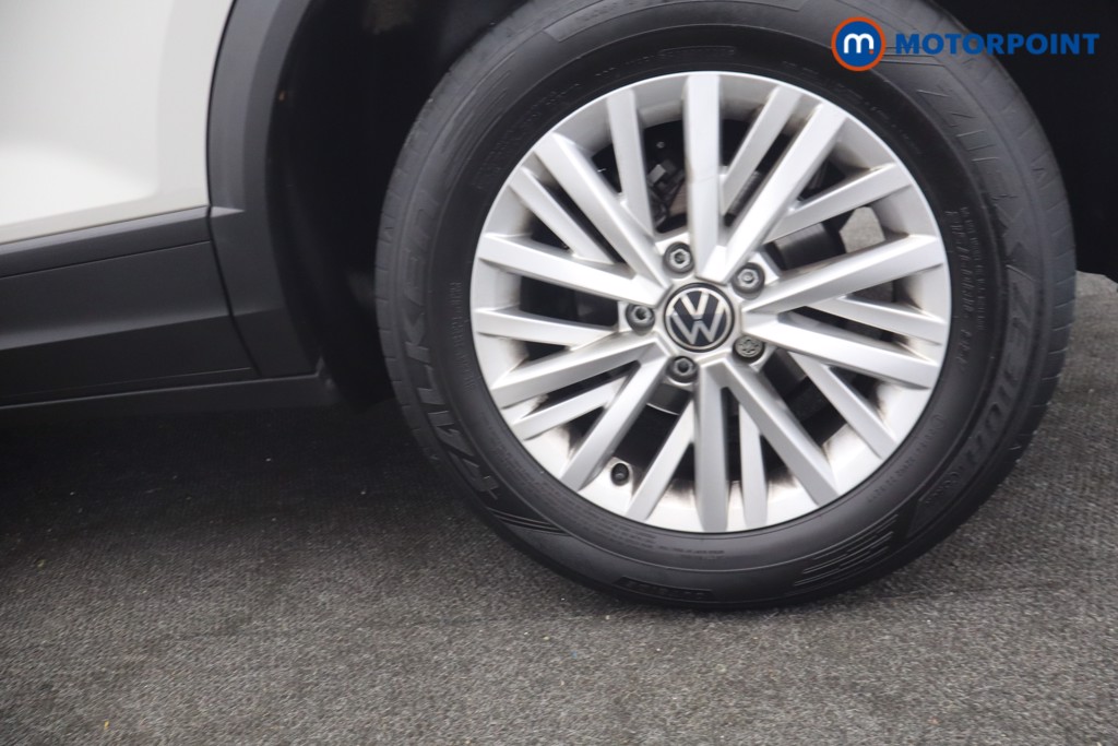 Volkswagen T-Roc Life Manual Petrol SUV - Stock Number (1657534) - 26th supplementary image