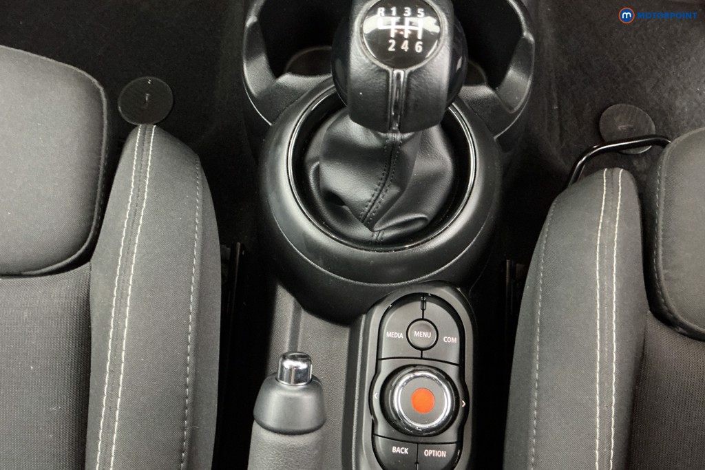Mini Hatchback Cooper S Classic Manual Petrol Hatchback - Stock Number (1657990) - 9th supplementary image