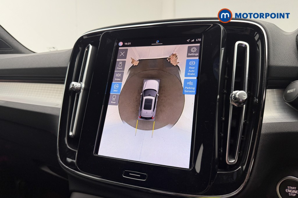 Volvo Xc40 Plus Automatic Petrol SUV - Stock Number (1658301) - 11th supplementary image