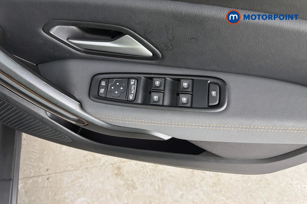 Dacia Duster Extreme Manual Petrol SUV - Stock Number (1658574) - 20th supplementary image