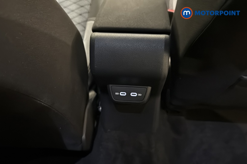 Volkswagen Polo R-Line Manual Petrol Hatchback - Stock Number (1659049) - 28th supplementary image