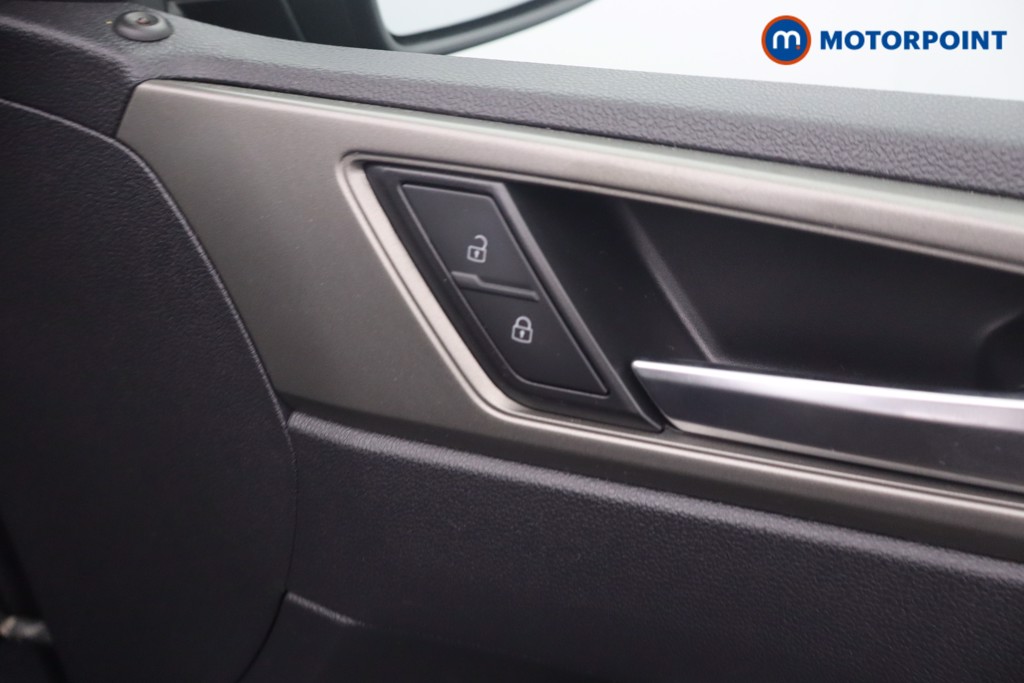 Volkswagen Polo Match Manual Petrol Hatchback - Stock Number (1659217) - 9th supplementary image