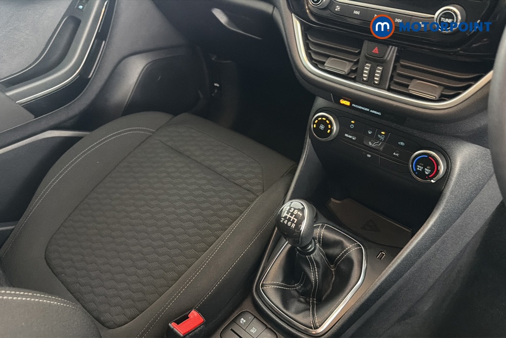 Ford Fiesta Titanium Manual Petrol Hatchback - Stock Number (1659288) - 15th supplementary image