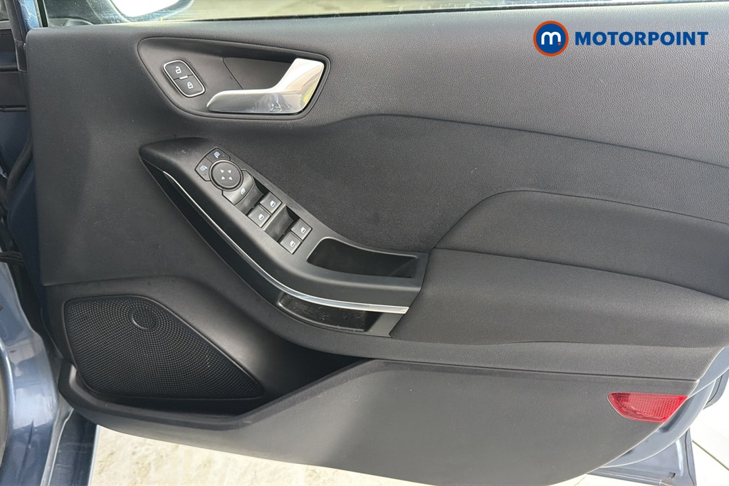 Ford Fiesta Titanium Manual Petrol Hatchback - Stock Number (1659288) - 18th supplementary image