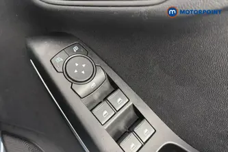 Ford Fiesta Titanium Manual Petrol Hatchback - Stock Number (1659288) - 19th supplementary image