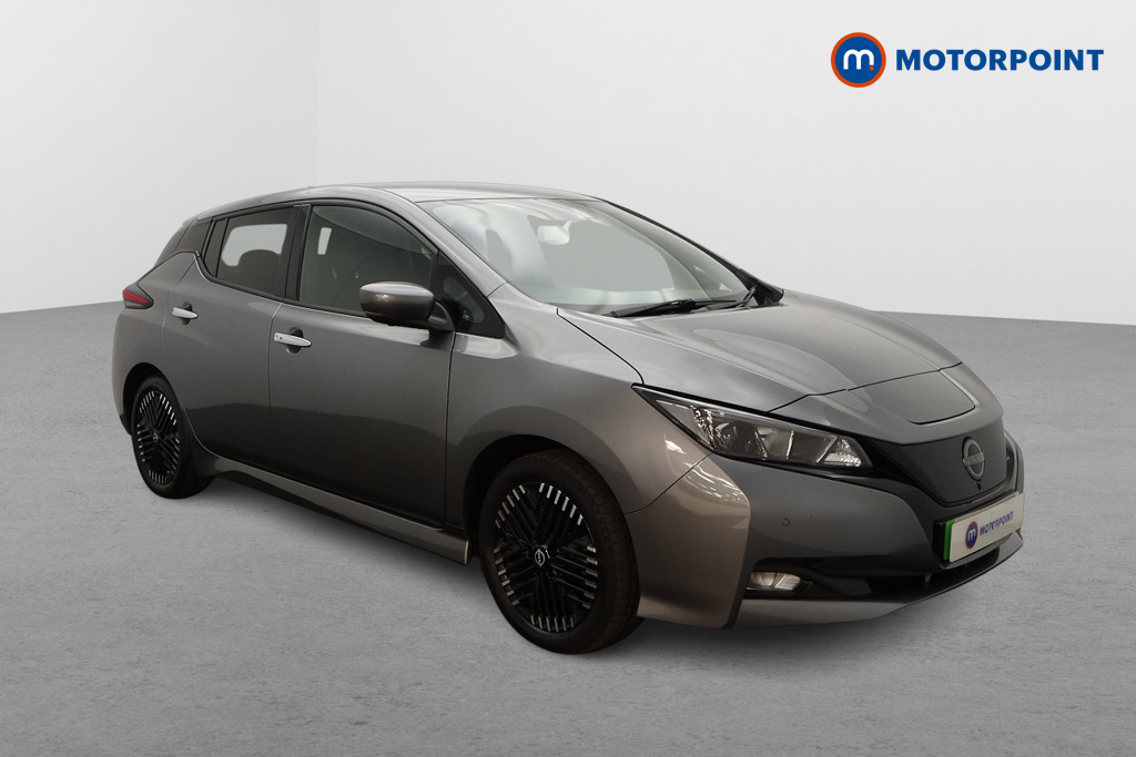 Nissan Leaf listing photo