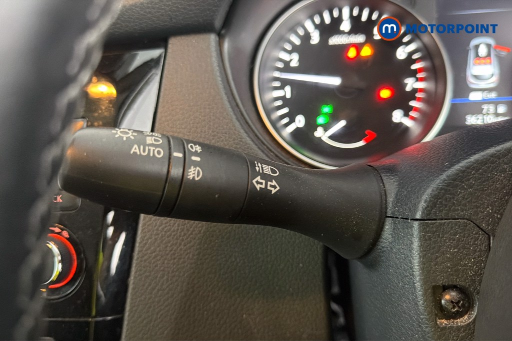Nissan Qashqai Acenta Premium Manual Petrol SUV - Stock Number (1659462) - 6th supplementary image