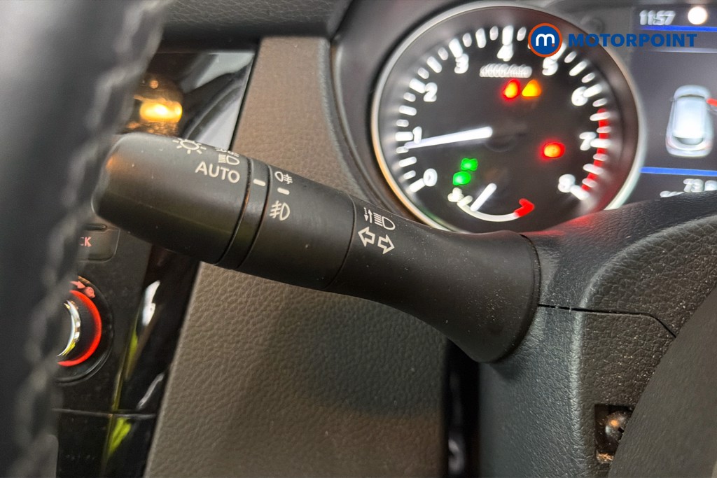Nissan Qashqai Acenta Premium Manual Petrol SUV - Stock Number (1659462) - 18th supplementary image