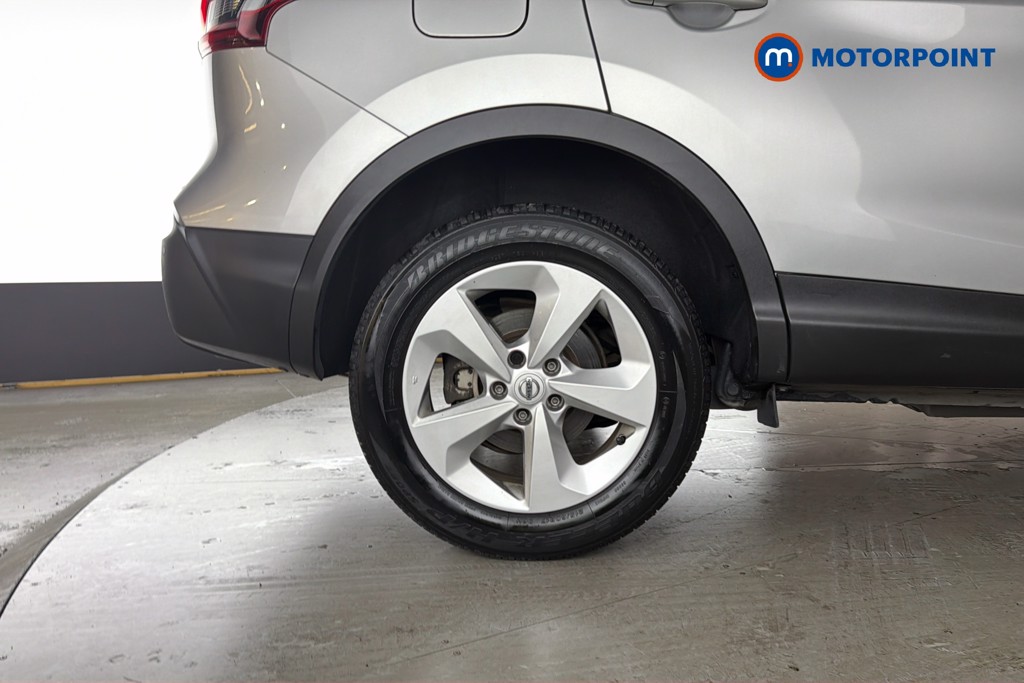 Nissan Qashqai Acenta Premium Manual Petrol SUV - Stock Number (1659462) - 49th supplementary image