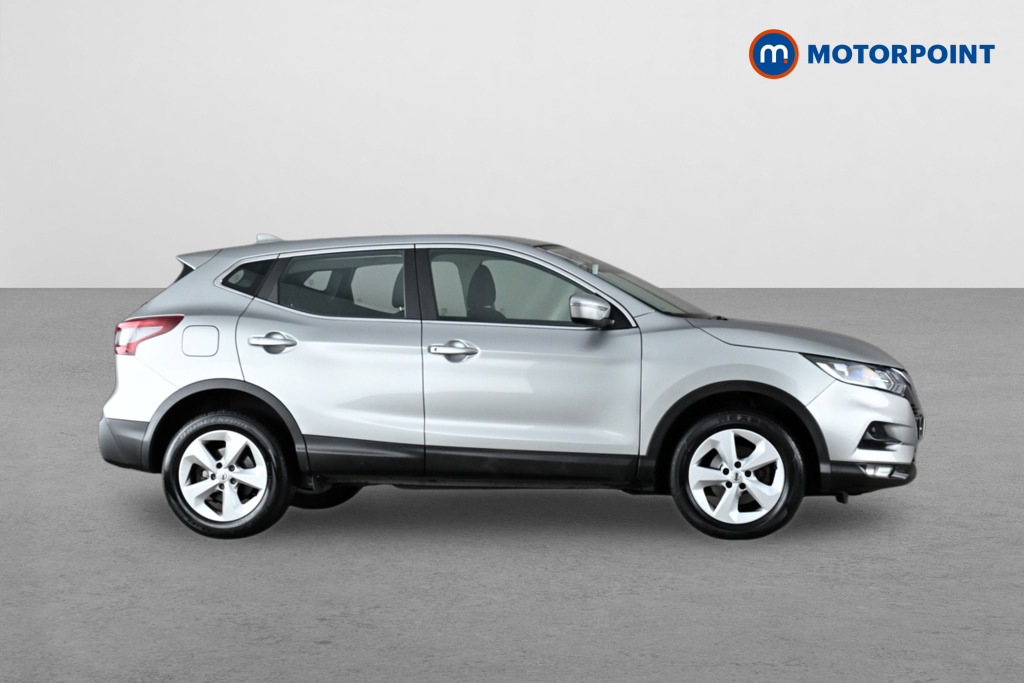Nissan Qashqai Acenta Premium Manual Petrol SUV - Stock Number (1659462) - Drivers side
