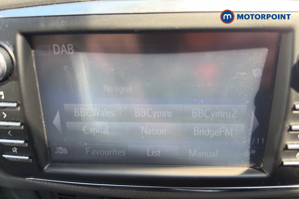 Toyota Yaris Icon Tech Automatic Petrol-Electric Hybrid Hatchback - Stock Number (1659675) - 9th supplementary image