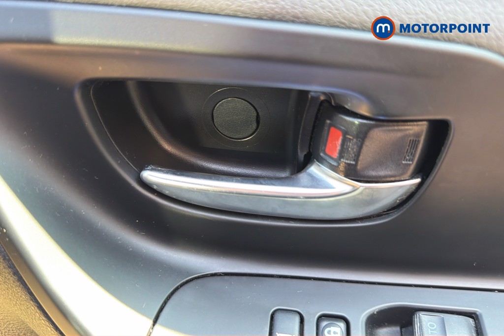 Toyota Yaris Icon Tech Automatic Petrol-Electric Hybrid Hatchback - Stock Number (1659675) - 42nd supplementary image