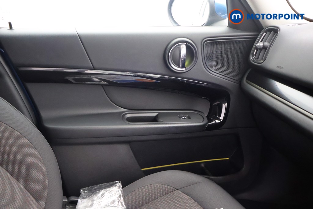 Mini Countryman Cooper S E Classic Automatic Petrol Plug-In Hybrid SUV - Stock Number (1659765) - 11th supplementary image
