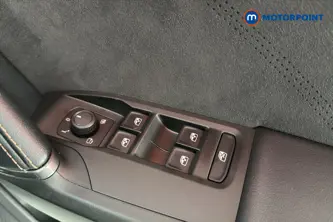 Cupra Formentor V2 Automatic Petrol Plug-In Hybrid SUV - Stock Number (1659861) - 19th supplementary image