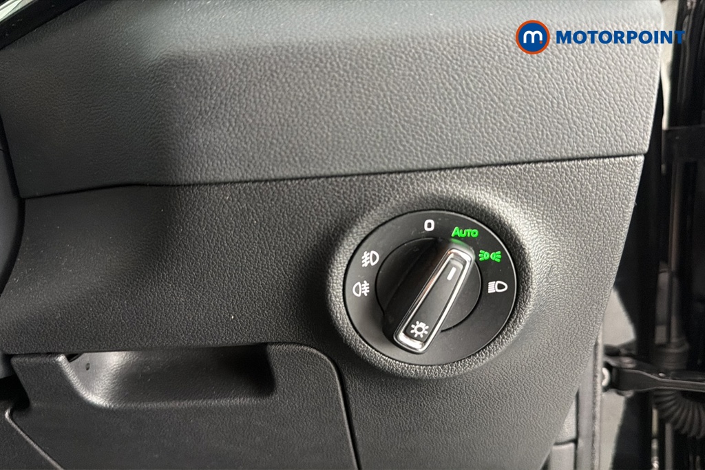 Skoda Karoq Se L Automatic Petrol SUV - Stock Number (1659958) - 11th supplementary image