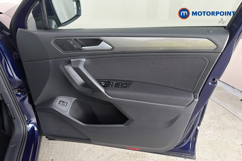 Volkswagen Tiguan Allspace Life Automatic Petrol SUV - Stock Number (1659977) - 19th supplementary image