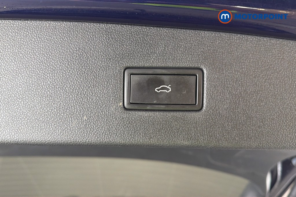 Volkswagen Tiguan Allspace Life Automatic Petrol SUV - Stock Number (1659977) - 35th supplementary image