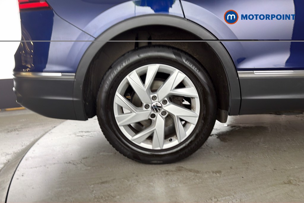 Volkswagen Tiguan Allspace Life Automatic Petrol SUV - Stock Number (1659977) - 49th supplementary image