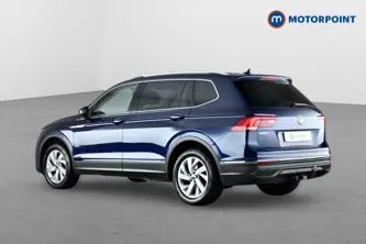 Volkswagen Tiguan Allspace Life Automatic Petrol SUV - Stock Number (1659977) - Passenger side rear corner