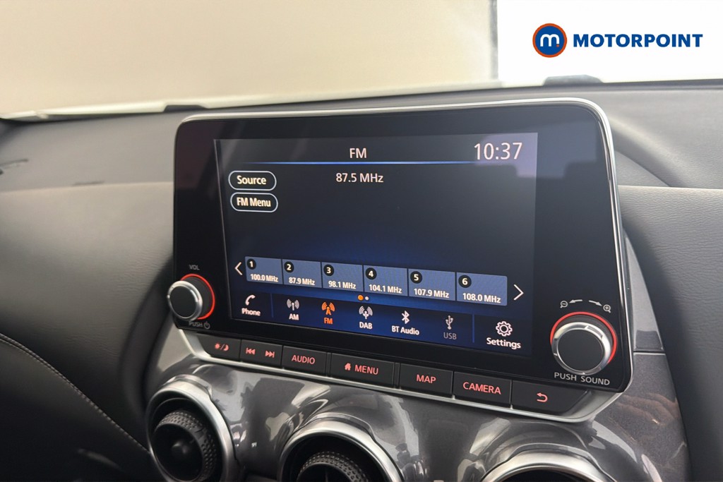 Nissan Juke N-Connecta Manual Petrol SUV - Stock Number (1660068) - 9th supplementary image