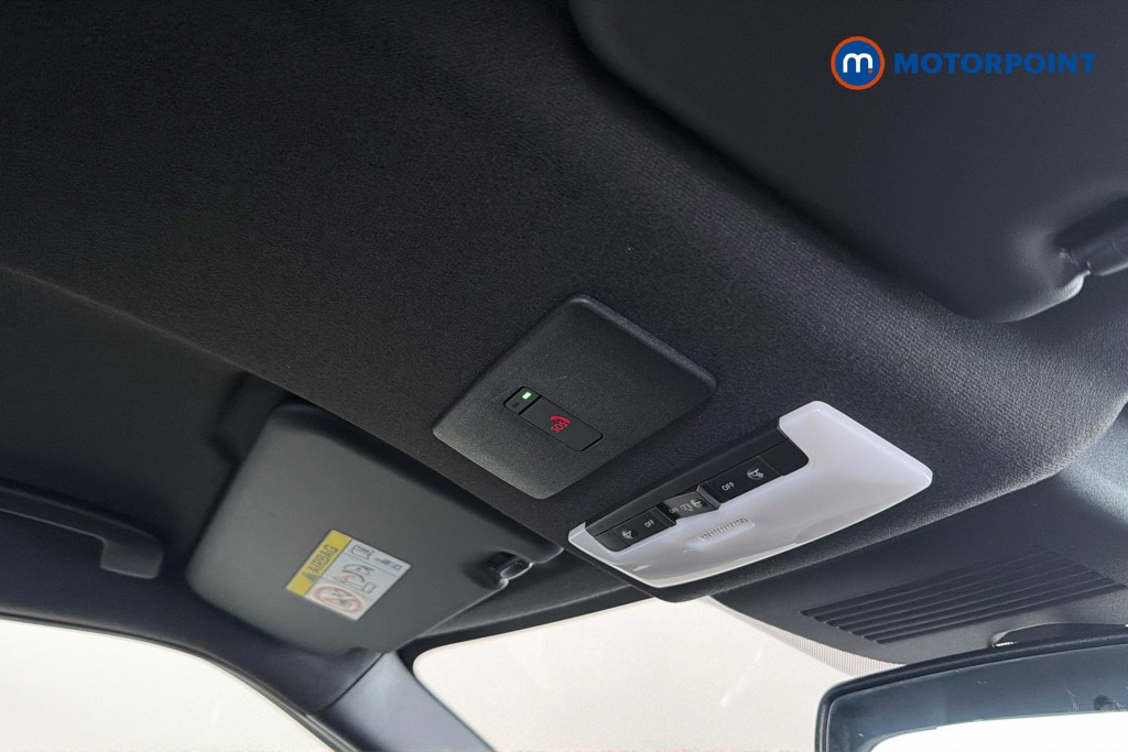 Nissan Juke N-Connecta Manual Petrol SUV - Stock Number (1660068) - 32nd supplementary image