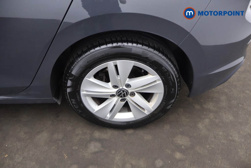 Volkswagen Golf Life Manual Petrol Hatchback - Stock Number (1660132) - 2nd supplementary image
