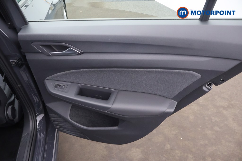 Volkswagen Golf Life Manual Petrol Hatchback - Stock Number (1660132) - 17th supplementary image