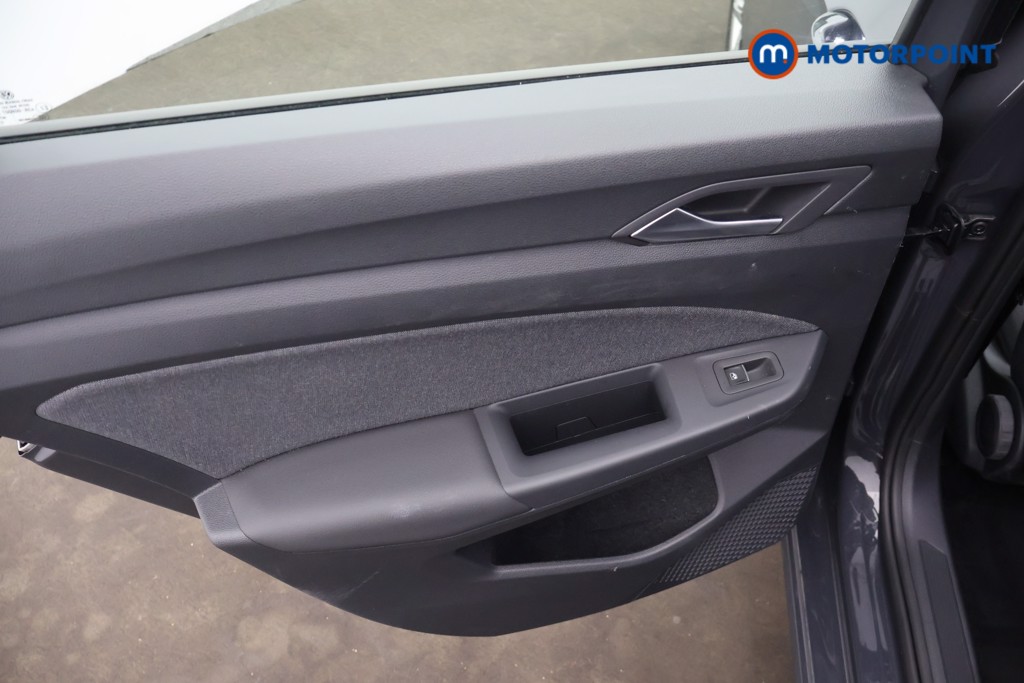 Volkswagen Golf Life Manual Petrol Hatchback - Stock Number (1660132) - 20th supplementary image