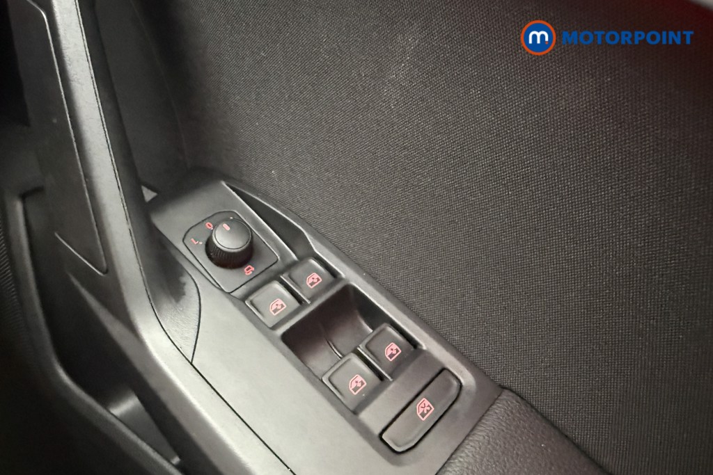 Seat Arona FR Automatic Petrol SUV - Stock Number (1660684) - 17th supplementary image