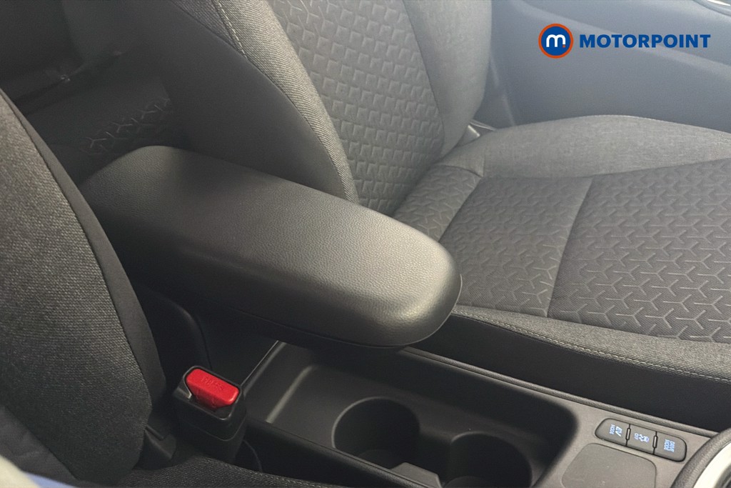 Toyota Yaris Cross Design Automatic Petrol-Electric Hybrid Estate - Stock Number (1660707) - 14th supplementary image