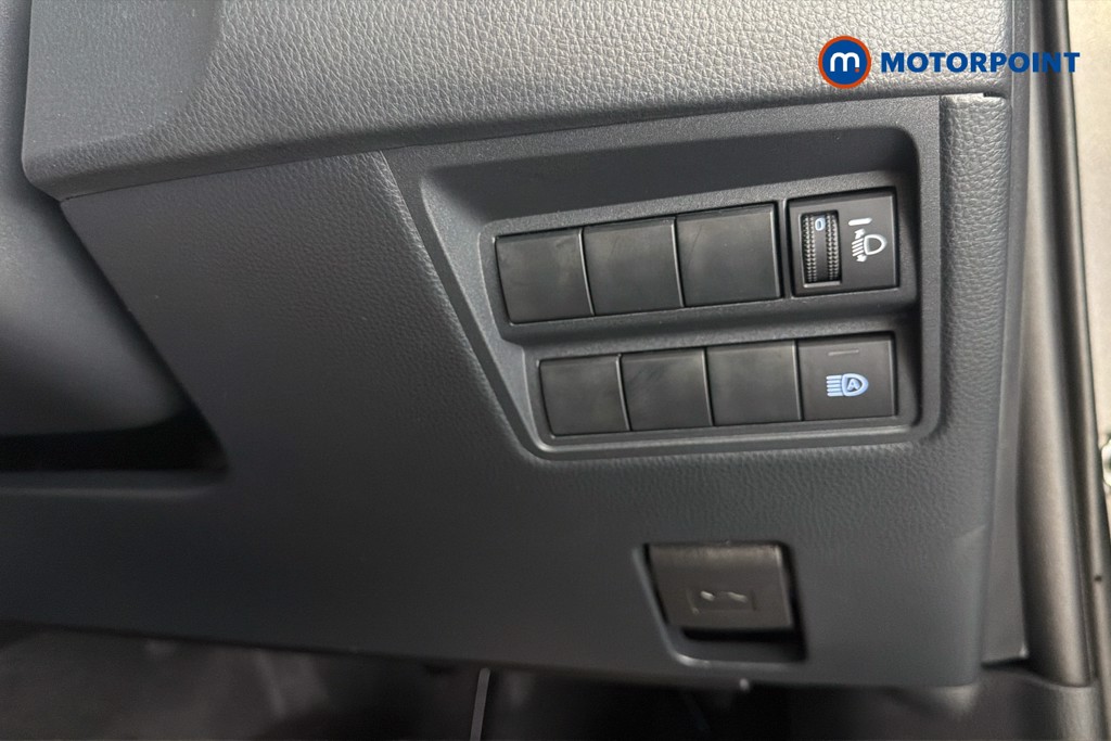 Toyota Yaris Cross Design Automatic Petrol-Electric Hybrid Estate - Stock Number (1660707) - 16th supplementary image