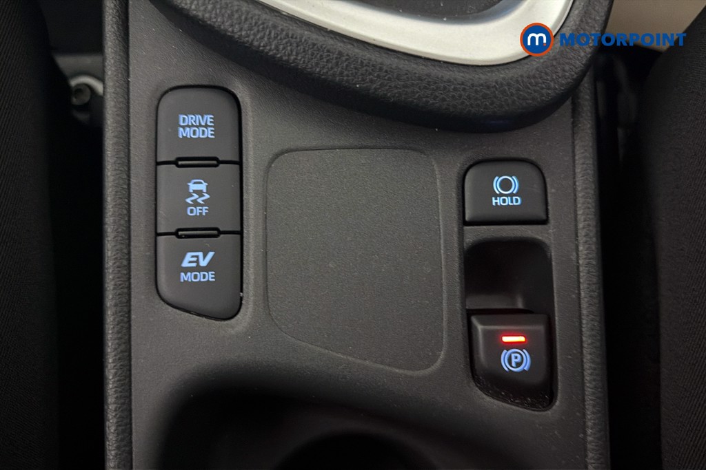 Toyota Yaris Cross Design Automatic Petrol-Electric Hybrid Estate - Stock Number (1660707) - 17th supplementary image