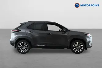 Toyota Yaris Cross Design Automatic Petrol-Electric Hybrid Estate - Stock Number (1660707) - Drivers side