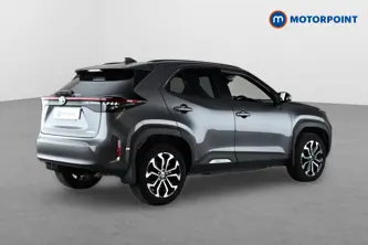Toyota Yaris Cross Design Automatic Petrol-Electric Hybrid Estate - Stock Number (1660707) - Drivers side rear corner