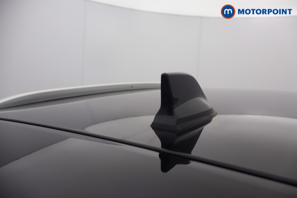 Renault Captur Techno Manual Petrol SUV - Stock Number (1660761) - 4th supplementary image