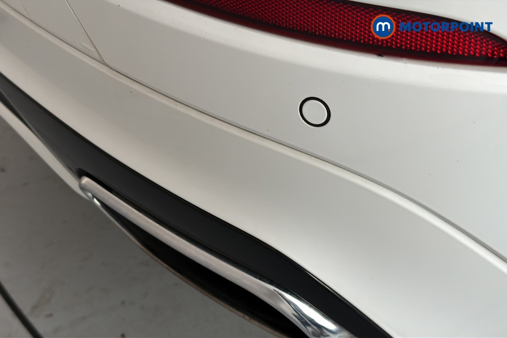 Volvo Xc60 R Design Pro Automatic Petrol SUV - Stock Number (1660793) - 39th supplementary image