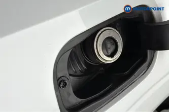 Volvo Xc60 R Design Pro Automatic Petrol SUV - Stock Number (1660793) - 41st supplementary image