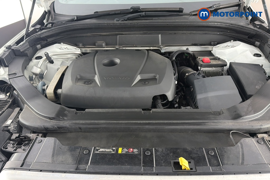 Volvo Xc60 R Design Pro Automatic Petrol SUV - Stock Number (1660793) - 48th supplementary image